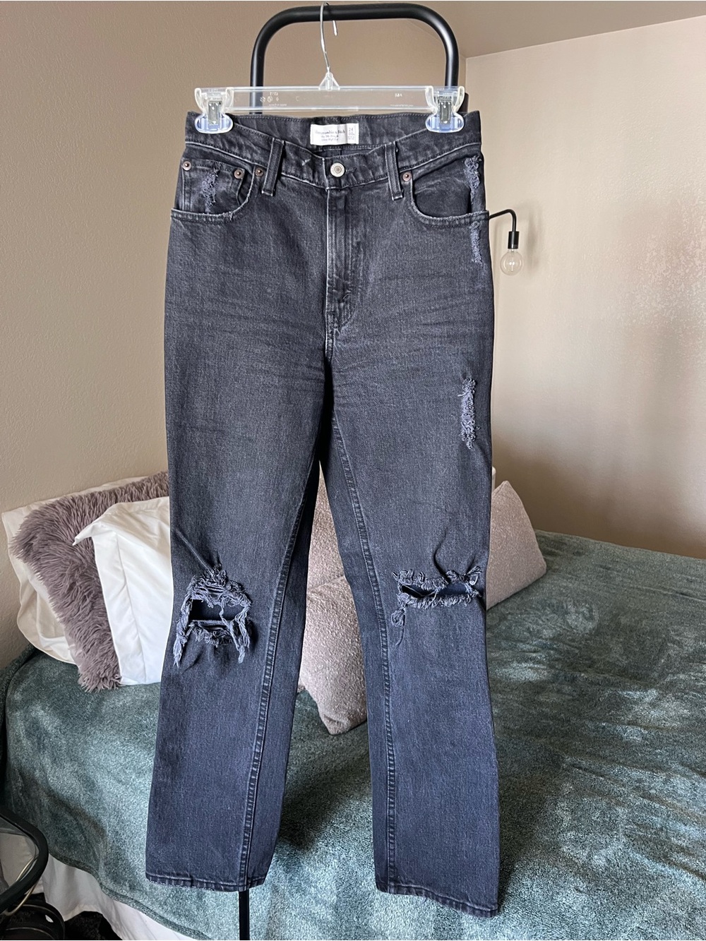 Abercrombie Black Distressed 90s Straight Ultra High-Rise Jeans